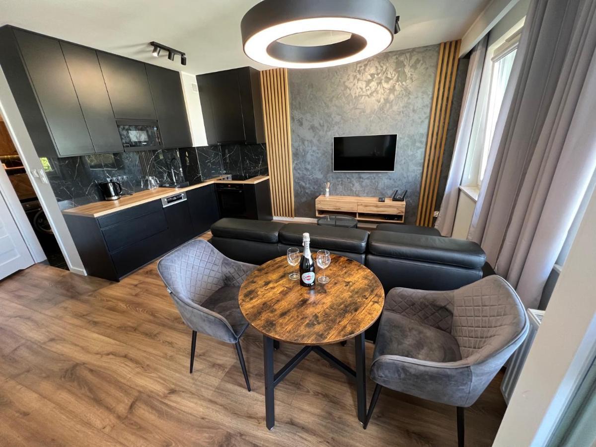Tricity Apartments - Wilga Park Гданск Екстериор снимка